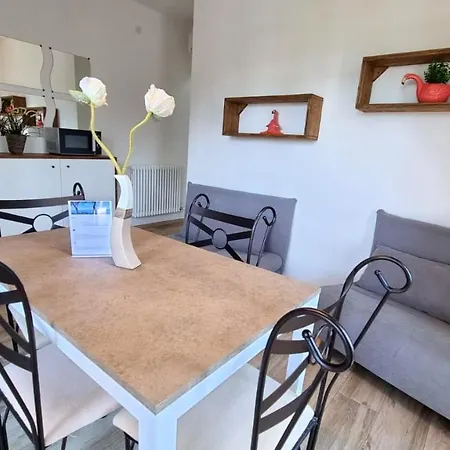 Casa Christina Rentals-24 * Peschiera del Garda