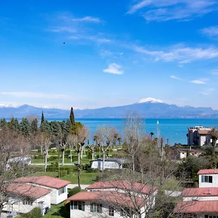 Casa Christina Rentals-24 * Peschiera del Garda