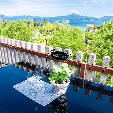 Casa Christina Rentals-24 Apartmán Peschiera del Garda