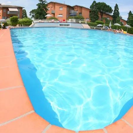 Casa Christina Rentals-24 Apartment Peschiera del Garda