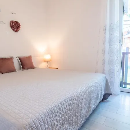 Casa Christina Rentals-24 * Peschiera del Garda