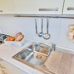 Casa Christina Rentals-24 Daire Peschiera del Garda